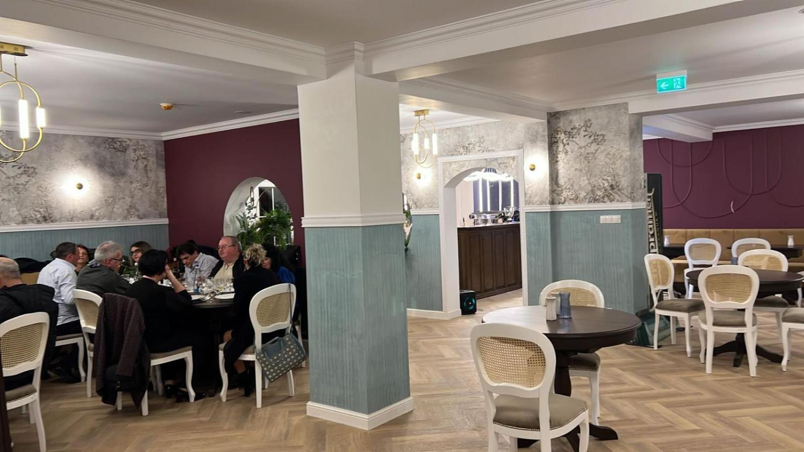Colina Restaurant & Events Hotel Bistriţa Exterior foto