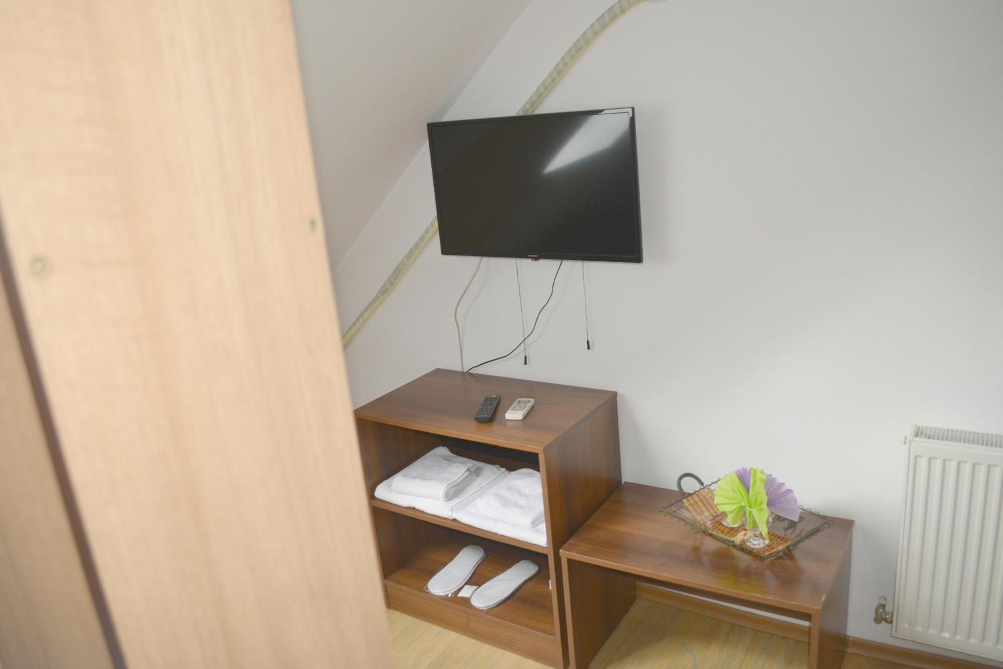 Colina Restaurant & Events Hotel Bistriţa Cameră foto